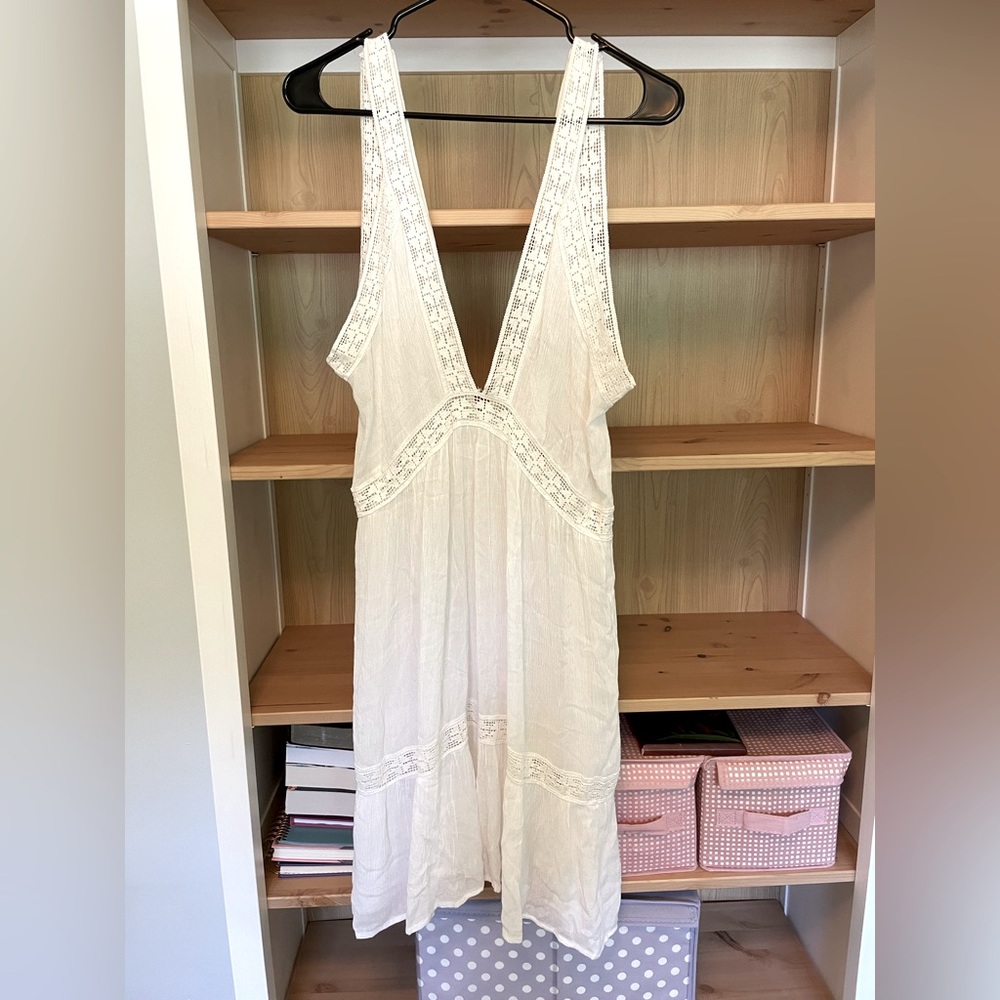 White dress / Medium / New